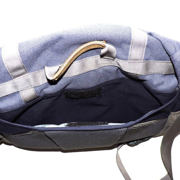 LL Bean Color Block Messenger Bag Multi Compartments Travel School Work - Picture 6 of 6